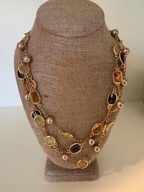 Beautiful  Gold Tone 22" Necklace of Many Colors & Shapes